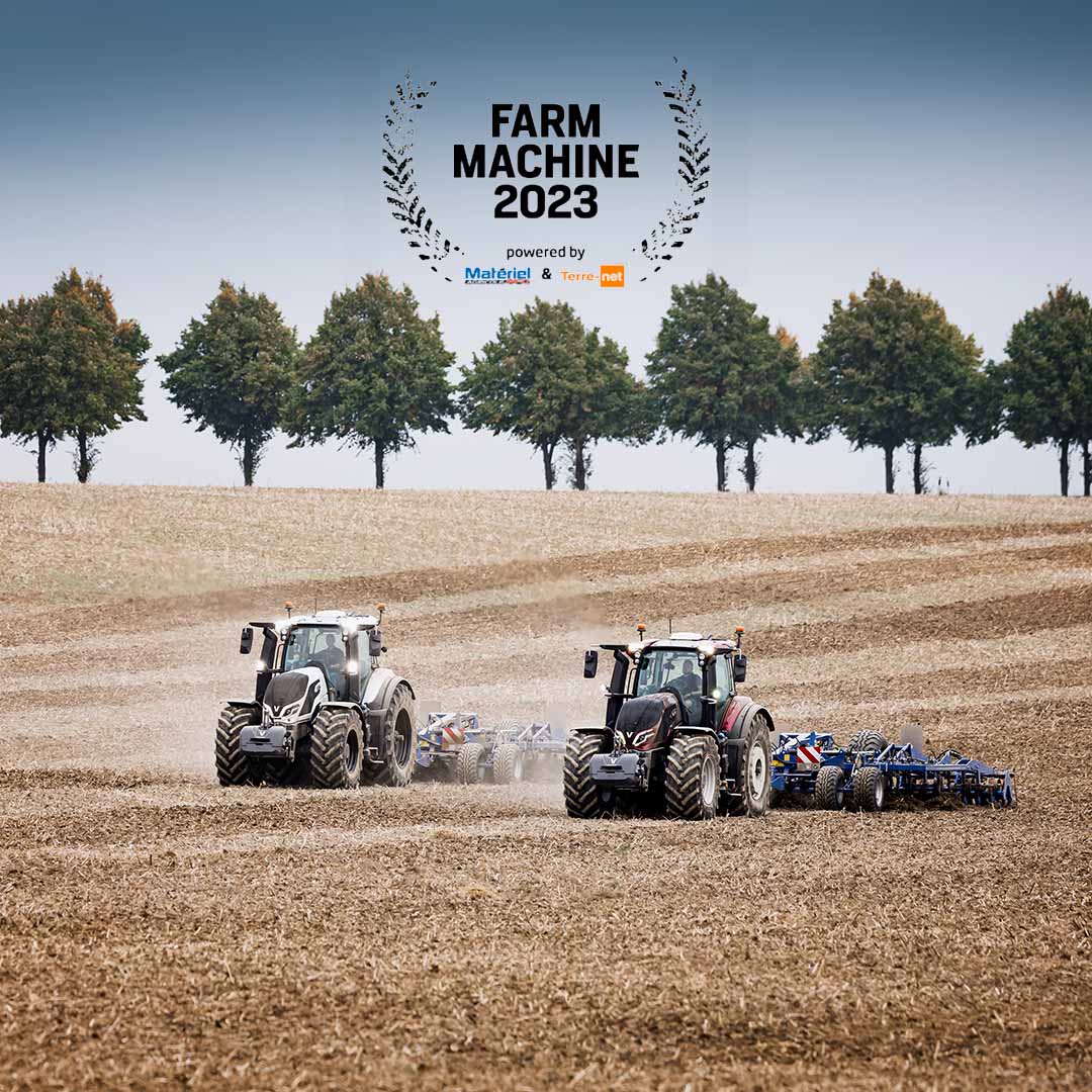 Valtra Q-Serie mit Farm Machine 2023-Logo