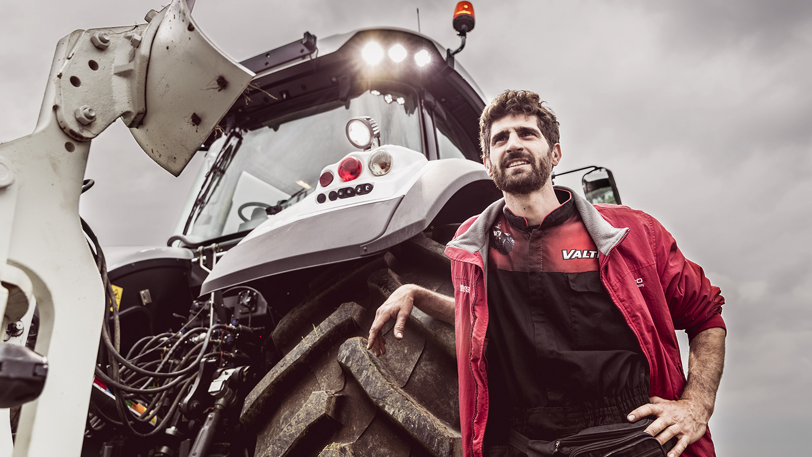 valtra tractor cabin people talking